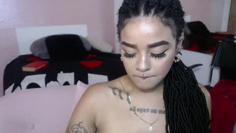 dark_flama online show from April 6, 1:47 am