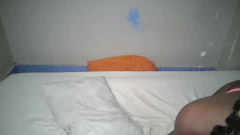 dark_lovly online show from January 13, 6:05 pm