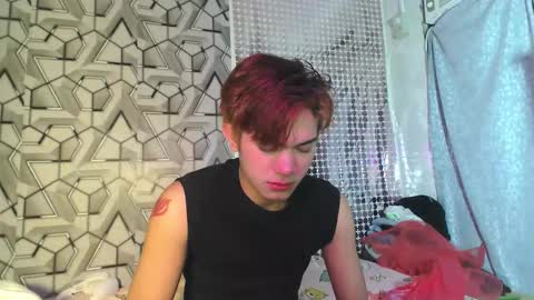 dark_lustxox online show from April 2, 3:30 pm