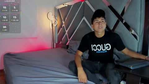 Aron - Megan  online show from February 26, 4:27 pm