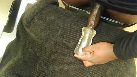 Snapshot of darkmel99 chatting on December 23, 2:07 pm Darkmel99 online show from December 23, 2:07 pm