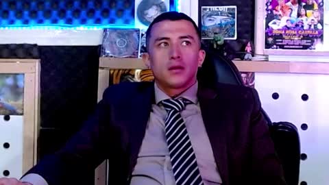 DARKO0717 online show from March 11, 2:40 pm