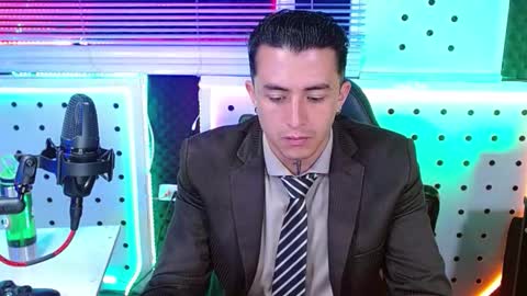 DARKO0717 online show from January 13, 1:52 pm