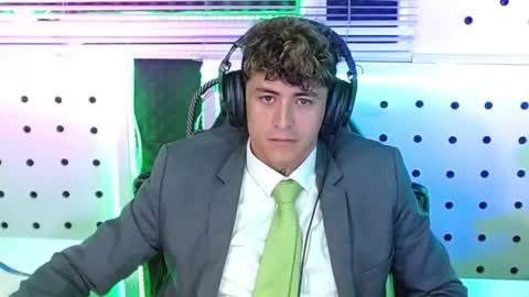 DARKO0717 online show from October 31, 6:52 pm