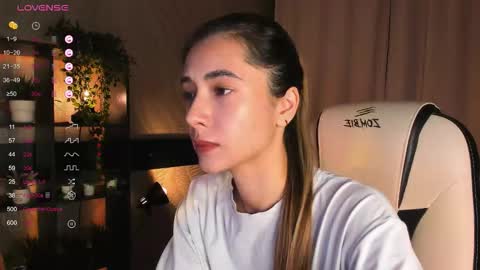 Belle online show from November 8, 4:26 am