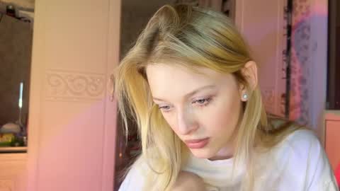 D online show from March 2, 3:16 pm