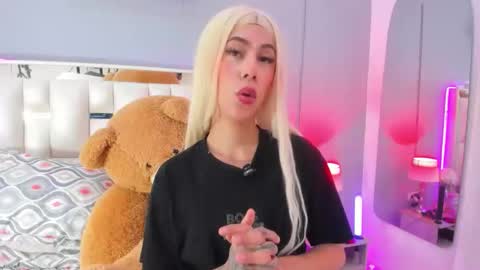 Snapshot of darlyn_tenderhot__ chatting on October 13, 11:01 am darlyn_tenderhot__ online show from October 13, 11:01 am