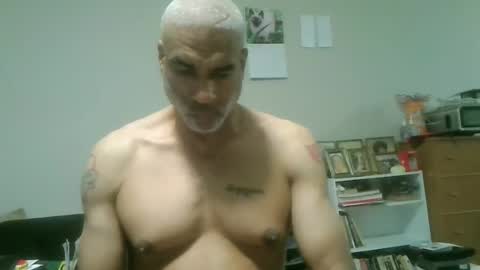 darrin0801 online show from July 2, 12:19 am