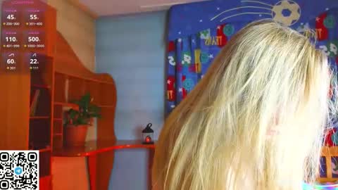 DarslyCat online show from March 19, 7:41 pm