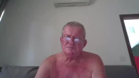 darwincock online show from May 16, 5:26 am