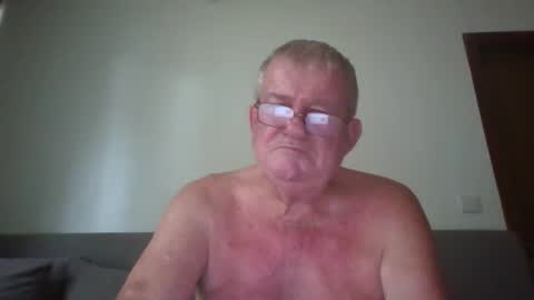 darwincock online show from May 18, 3:05 am