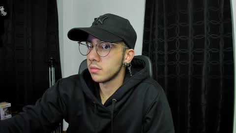 dash lowell   online show from February 10, 4:08 am