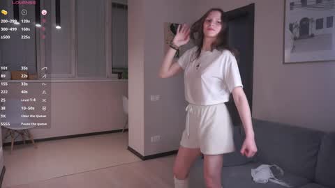 Dasha online show from April 18, 7:07 pm
