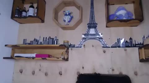 Dafne online show from October 24, 2:45 am