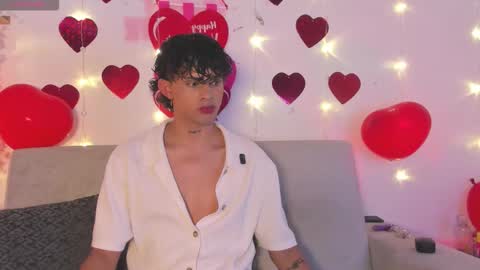 david_and_friend online show from February 17, 4:11 am