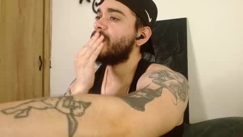 Twitter davidsanctum online show from February 10, 3:53 am