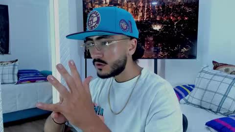 Hey im David that loves to explore and speak their fantasies. Very open talktative and nice. Feel free to chat with me online show from March 8, 2:15 am