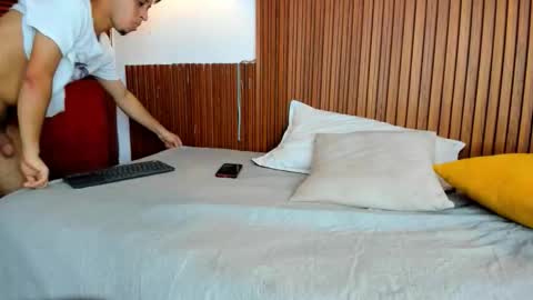 david_niet online show from September 24, 7:20 pm