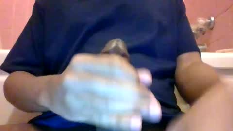 Snapshot of davidbigdick24 chatting on September 22, 7:18 pm David online show from September 22, 7:18 pm