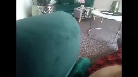 Snapshot of davidf75 chatting on September 30, 8:58 am davidf75 online show from September 30, 8:58 am