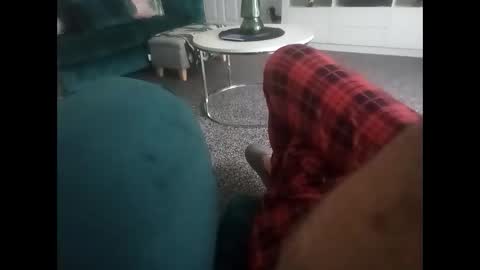 Snapshot of davidf75 chatting on October 7, 8:21 am davidf75 online show from October 7, 8:21 am