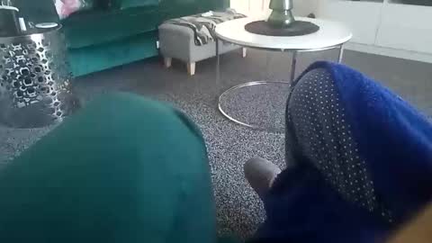 Snapshot of davidf75 chatting on September 22, 8:18 am davidf75 online show from September 22, 8:18 am