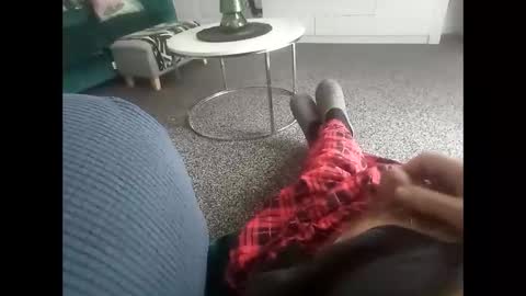 Snapshot of davidf75 chatting on October 13, 9:22 am davidf75 online show from October 13, 9:22 am