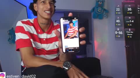Snapshot of davidxxx02 chatting on September 14, 2:25 am Estiven online show from September 14, 2:25 am