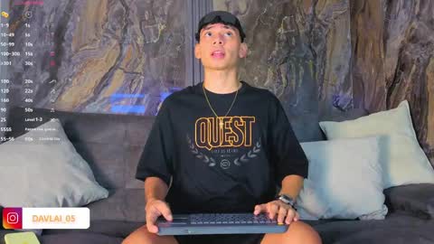 David online show from May 4, 9:10 pm