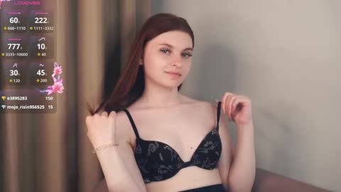 Louise online show from May 13, 10:30 pm