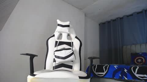 Snapshot of davisito7 chatting on September 21, 4:16 am David Angel online show from September 21, 4:16 am