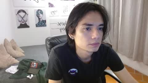 davoxer online show from November 2, 3:17 am