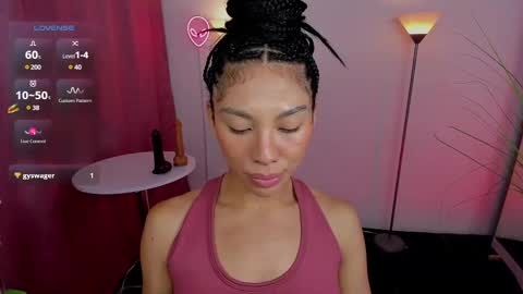 I am Dayanna  tecca online show from March 11, 1:05 am