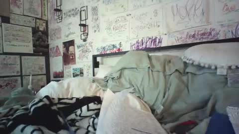 dbeamon92 online show from March 23, 2:22 pm