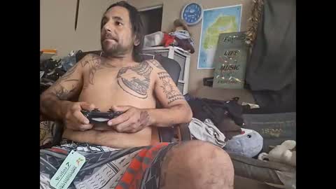 deadbirdink8o8 online show from April 28, 11:31 pm