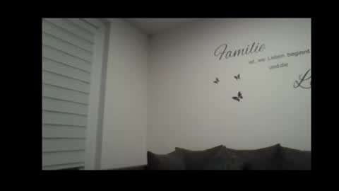 robert online show from February 18, 6:52 pm