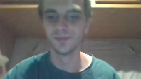 deafguyproud69 online show from November 17, 12:57 am