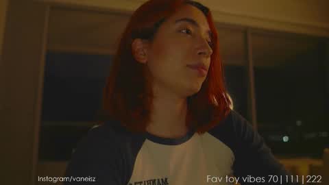 Snapshot of dearnina chatting on March 6, 11:31 pm NINA   30OFF online show from March 6, 11:31 pm