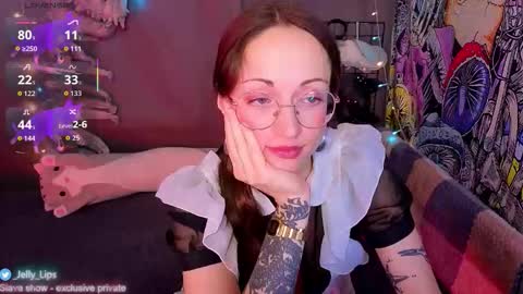 debbie_hanter online show from January 12, 7:15 am