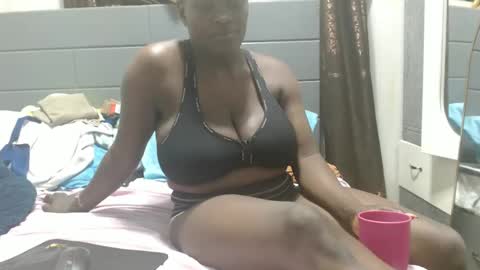 debbyslatter online show from February 25, 6:55 pm