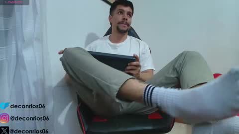 Santiago online show from November 8, 1:30 am