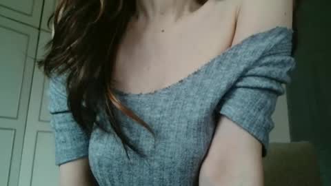 KamiDevi online show from January 12, 2:13 pm