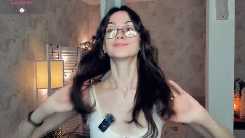 Amy online show from November 12, 7:49 pm