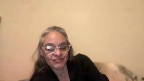 Tori online show from December 12, 8:47 am