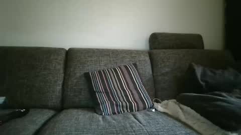 Snapshot of degrandis chatting on February 22, 1:02 pm Luka Magic online show from February 22, 1:02 pm