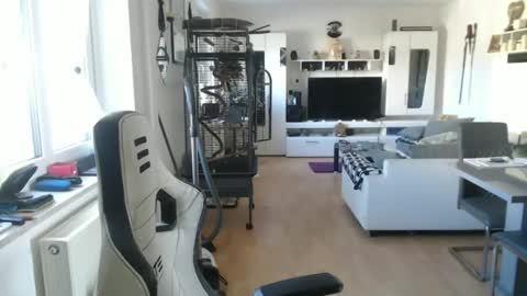 deinprinz2312 online show from April 23, 9:39 am