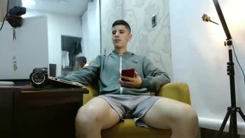 delglo online show from October 6, 5:47 am