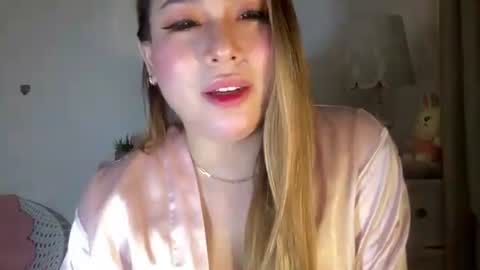 Snapshot of delicious_iya69 chatting on October 18, 10:47 pm iyalicious online show from October 18, 10:47 pm