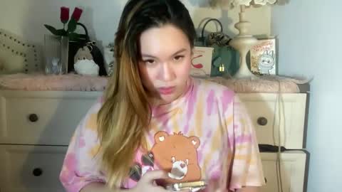 Snapshot of delicious_iya69 chatting on March 4, 6:37 am iyalicious online show from March 4, 6:37 am