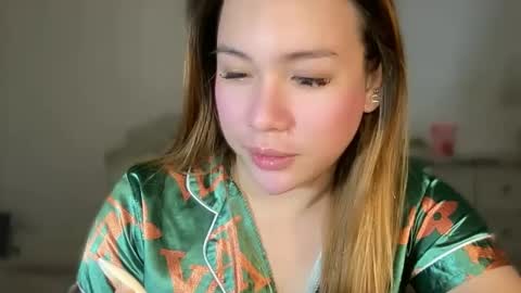 Snapshot of delicious_iya69 chatting on February 27, 12:46 am iyalicious online show from February 27, 12:46 am